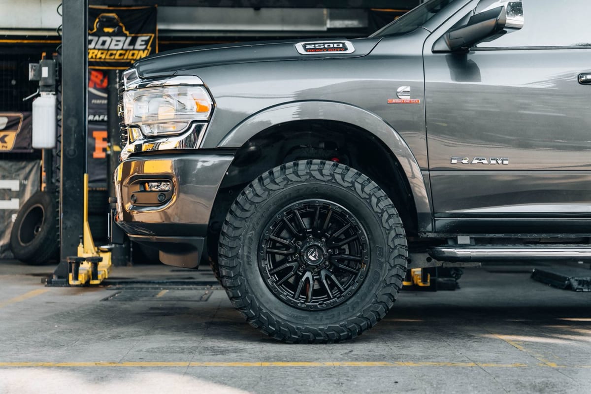 KIT RS9000XL READY LIFT 2" RAM 2500 (2014+)