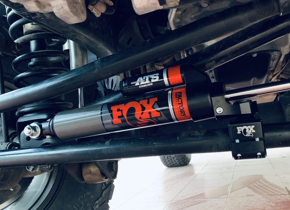 AMORTIGUADOR DE DIRECCION FOX ATS JEEP JK