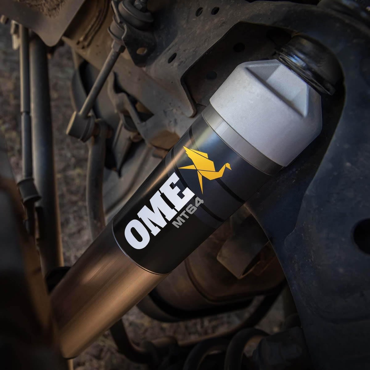 KIT OME MT64 TOYOTA HILUX REVO 2016+